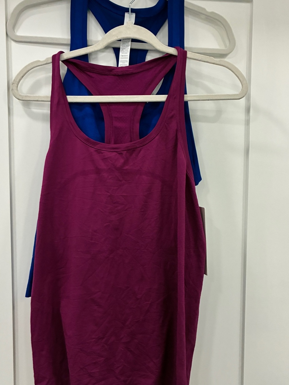 Lululemon Swiftly Tech Scoopneck Tank 2.0 Race NWT Bundle of 2 Size 14